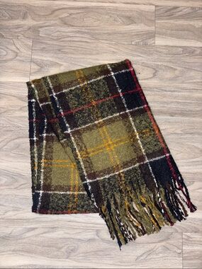Plaid Fringe Wool-Blend Scarf in Olive, Black & Mustard